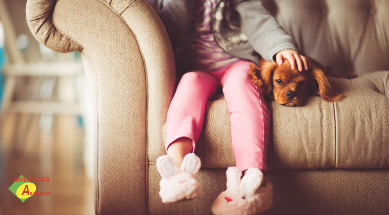 cómo hacer una mudanza con niños