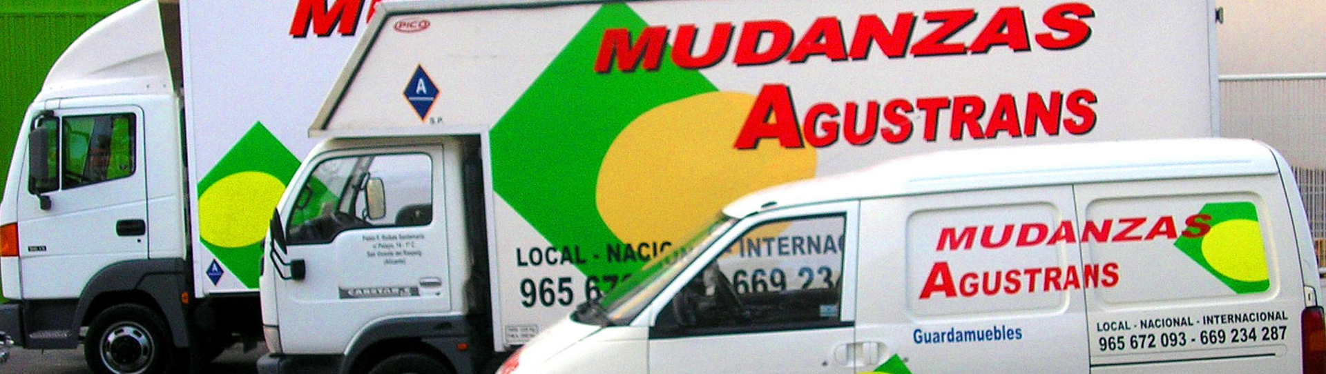 Flota de vehículos de Mudanzas Agustrans.